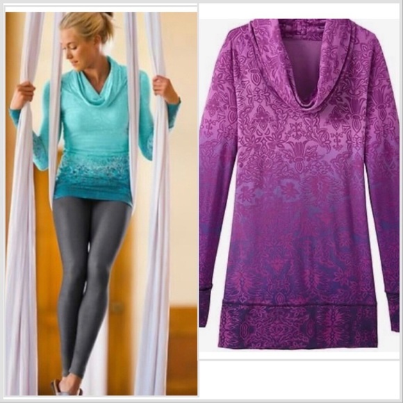 ATHLETA red cowl neck tunic length burnout top, women’s S. - Picture 8 of 8